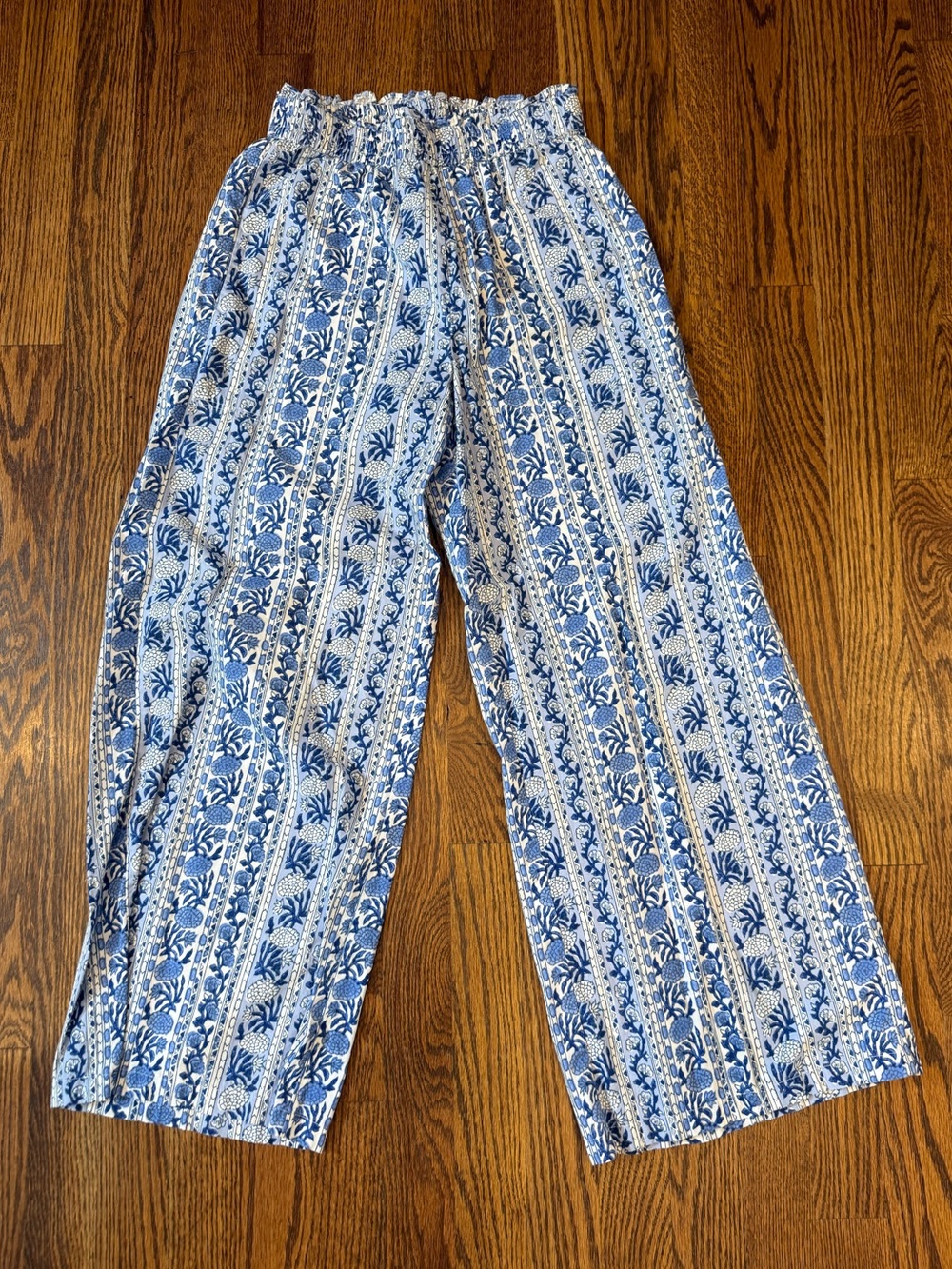 Blue & White Floral Print Wide Leg Pants